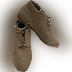 dv Lace-Up Vegan Suede Ankle Boots